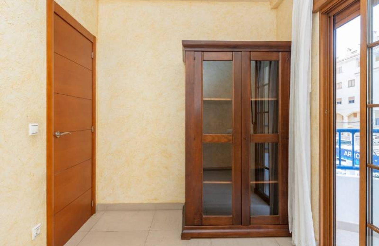 Rynek wtórny - Apartament - Torrevieja - La Mata