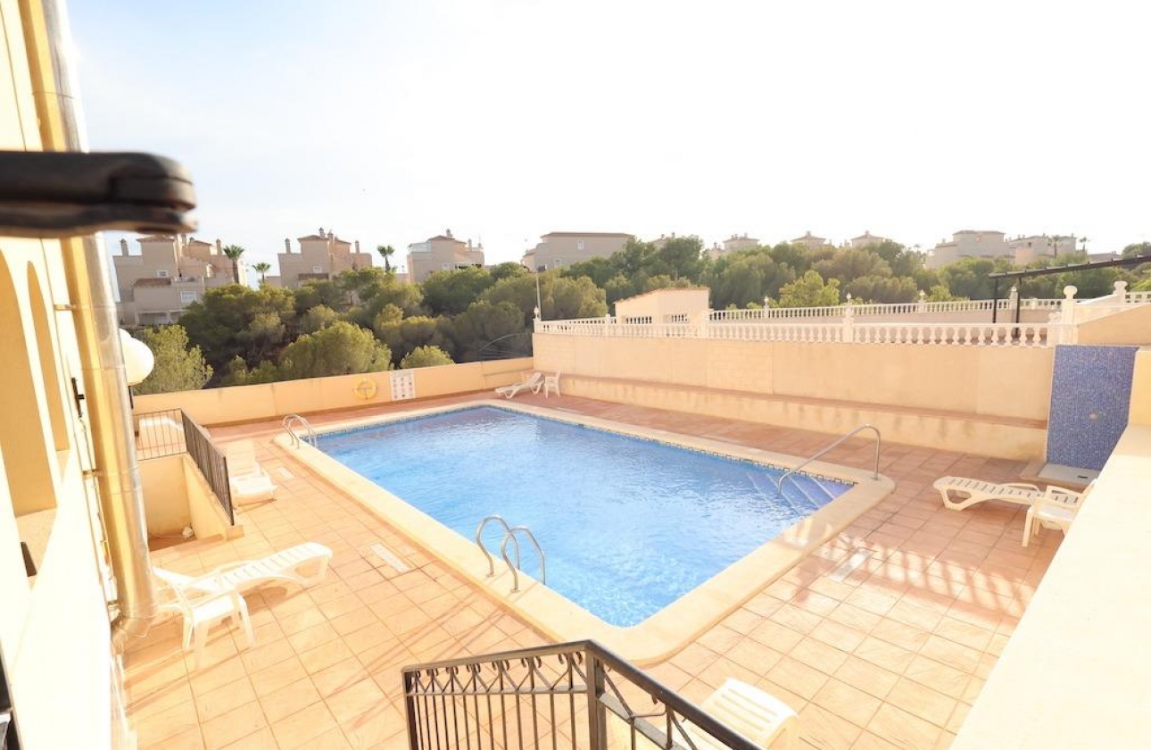 Reventa - Villa - Orihuela Costa - Playa Flamenca