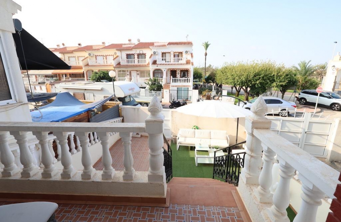 Resale - Semi-detached - Torrevieja - Torretas