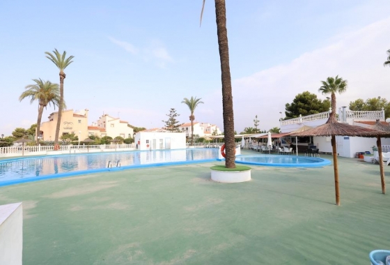 Resale - Semi-detached - Torrevieja - Torretas