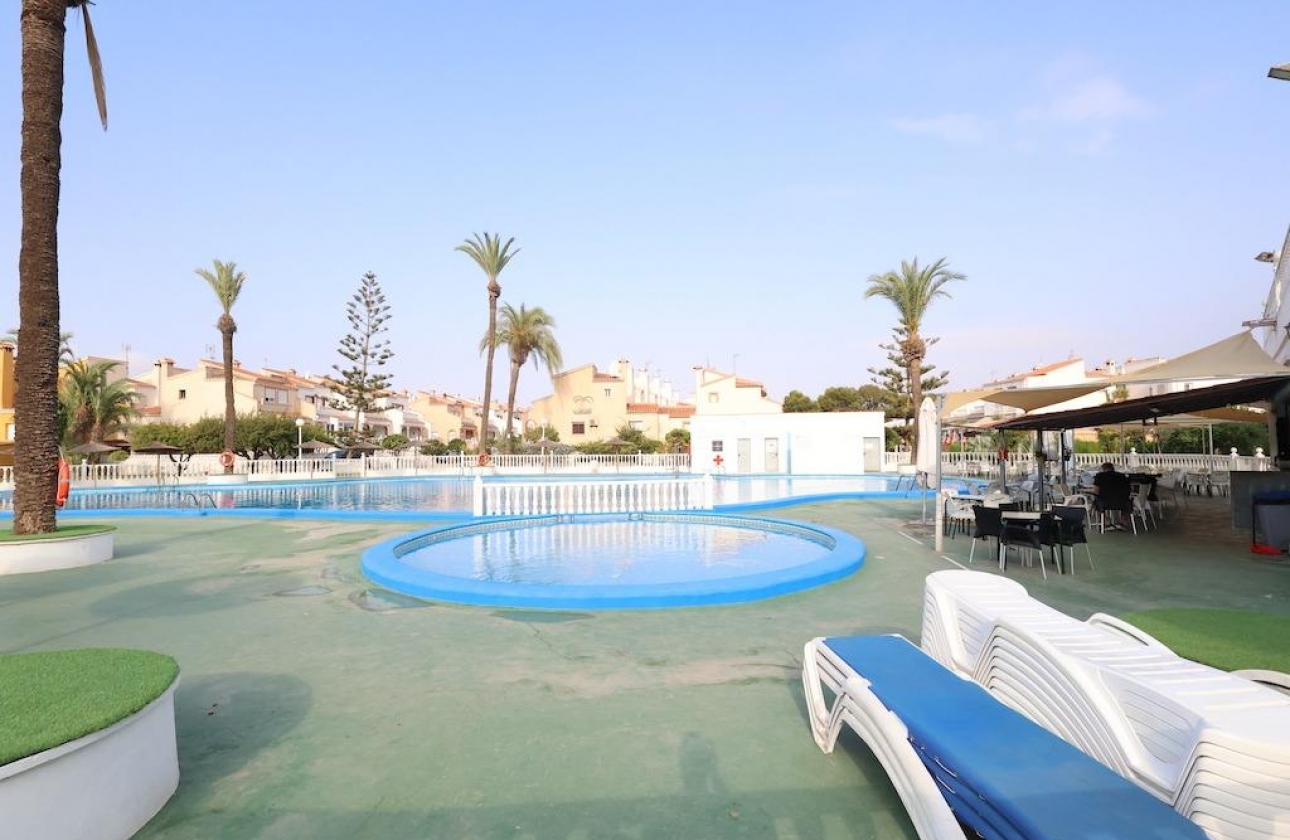 Resale - Semi-detached - Torrevieja - Torretas