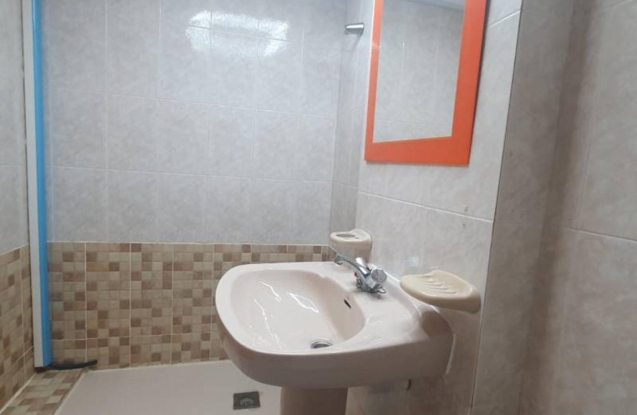 Resale - Apartment - Guardamar del Segura - Los Secanos