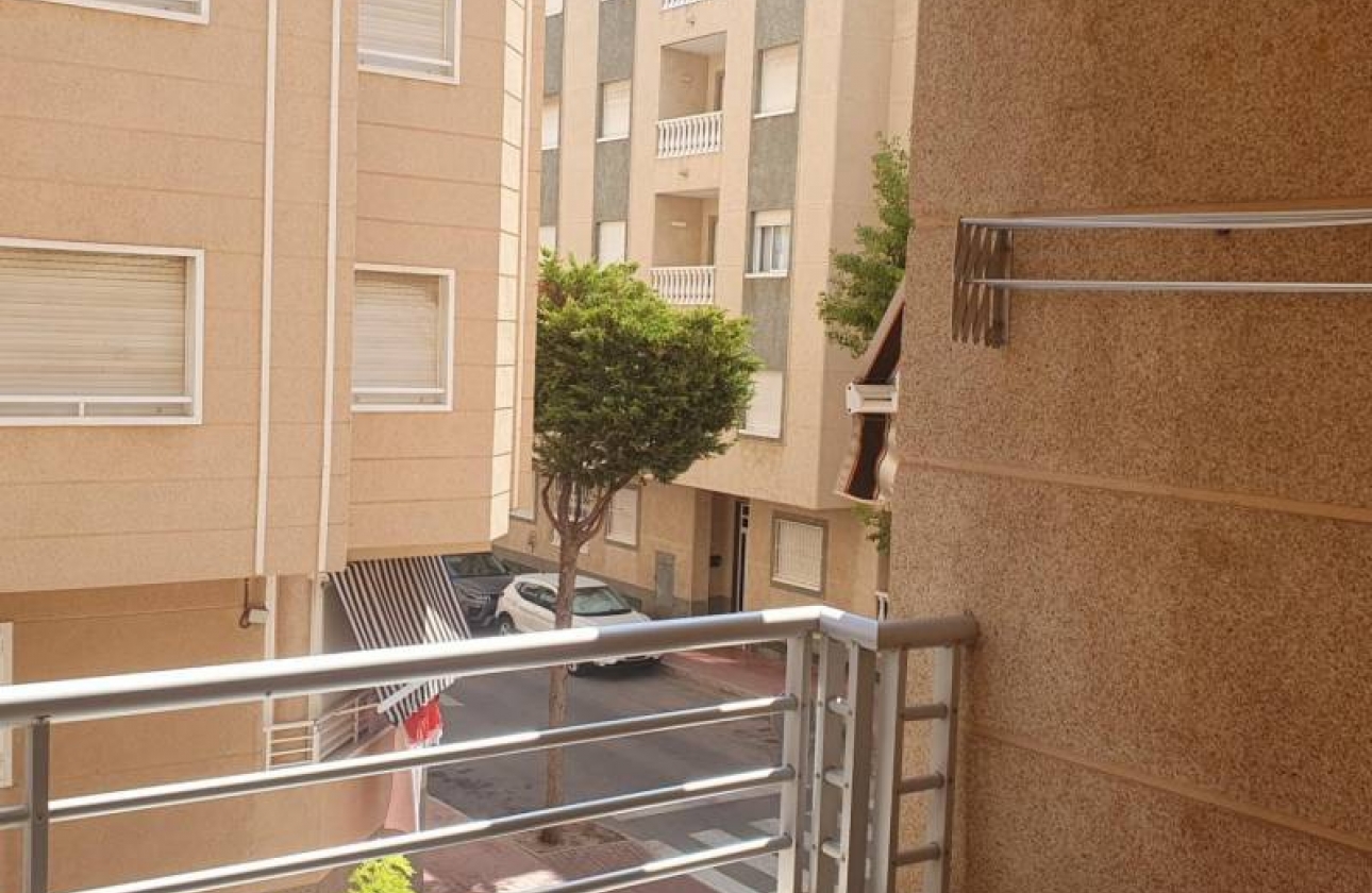 Resale - Apartment - Guardamar del Segura - Los Secanos