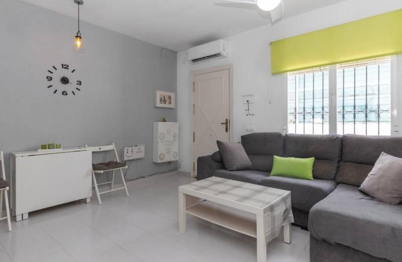 Resale - Townhouse - Torrevieja - Los Altos