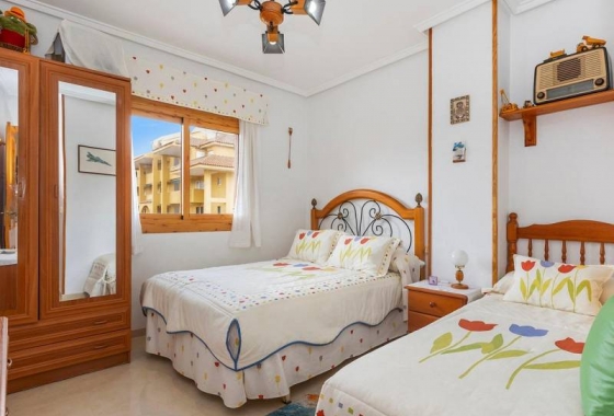 Resale - Apartment - Torrevieja - La Mata