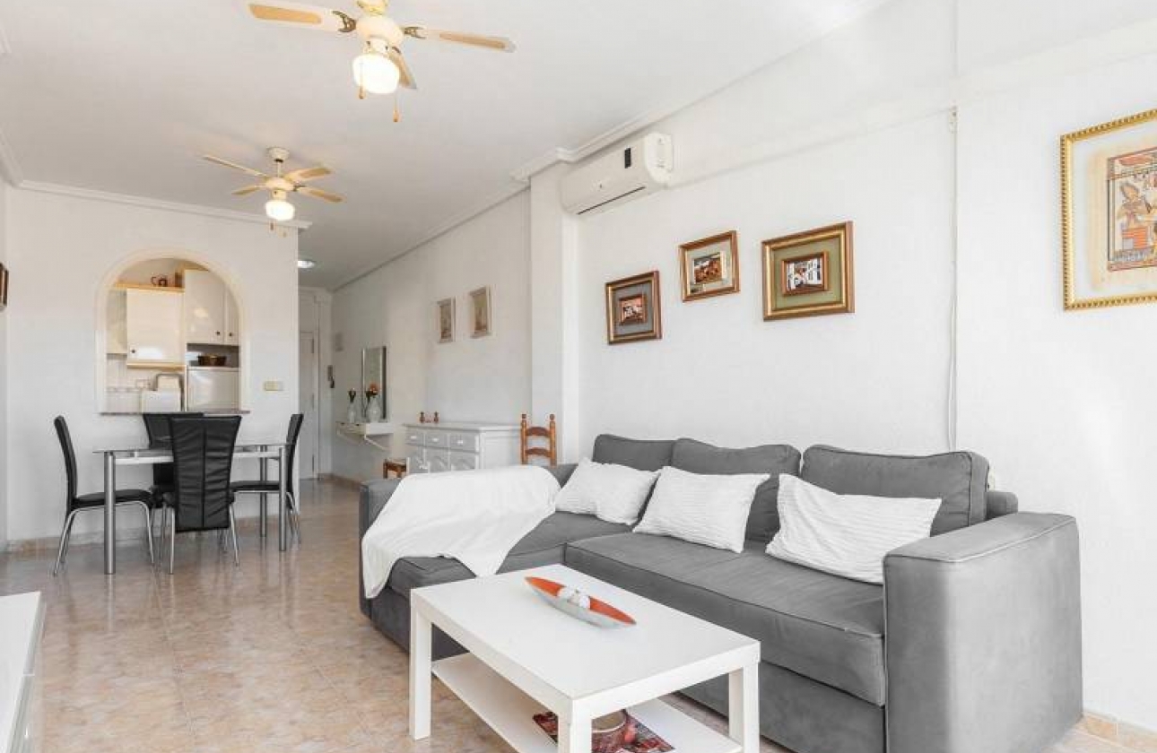 Resale - Apartment - Torrevieja - La Mata