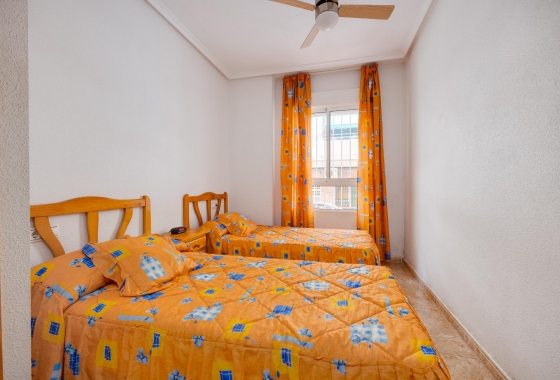 Rynek wtórny - Apartament - Torrevieja - Playa del Acequión