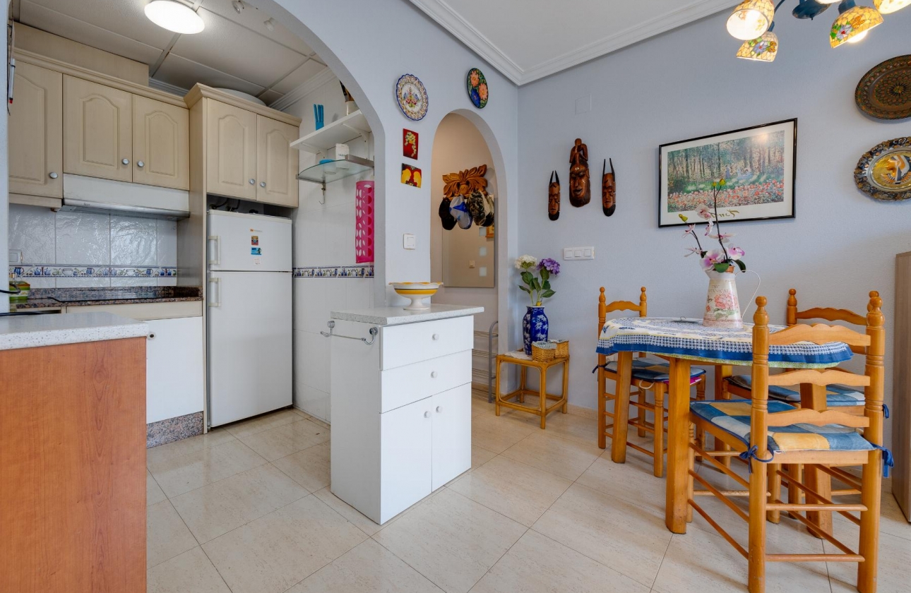 Rynek wtórny - Apartament - Torrevieja - Playa de los Locos