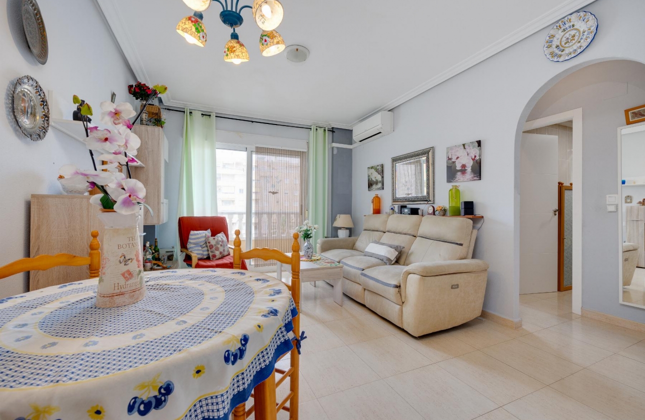 Rynek wtórny - Apartament - Torrevieja - Playa de los Locos