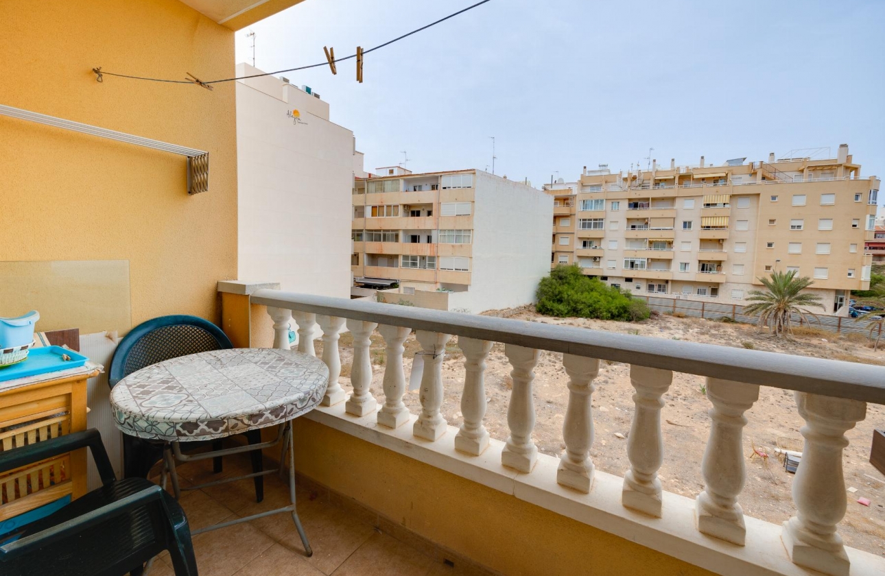 Rynek wtórny - Apartament - Torrevieja - Playa de los Locos