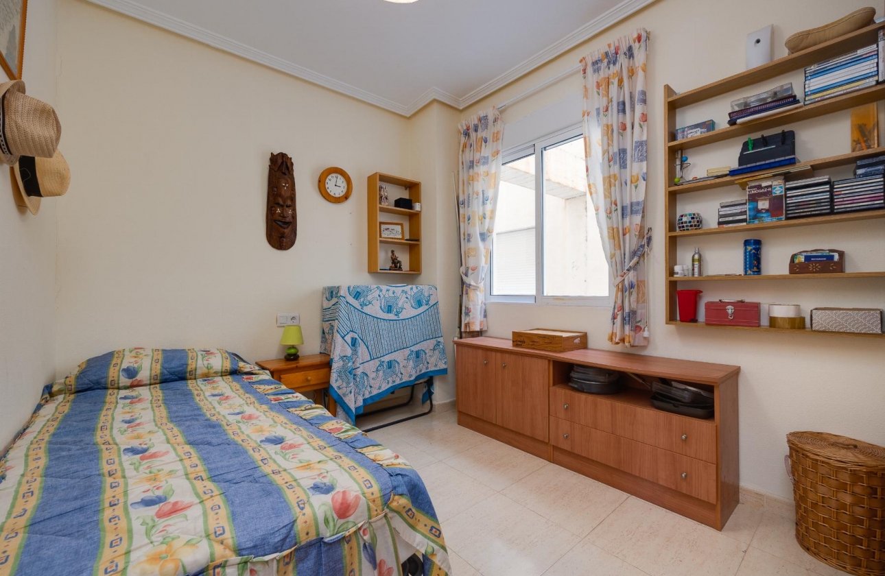 Rynek wtórny - Apartament - Torrevieja - Playa de los Locos