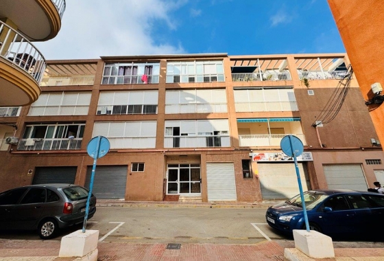 Resale - Apartment - Torrevieja - La Mata