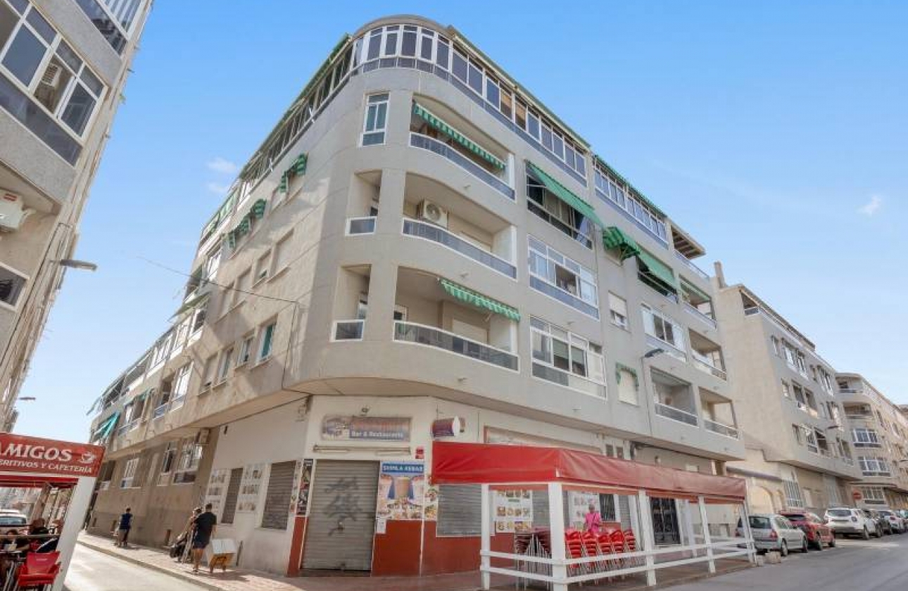 Rynek wtórny - Apartament - Torrevieja - Estacion de autobuses