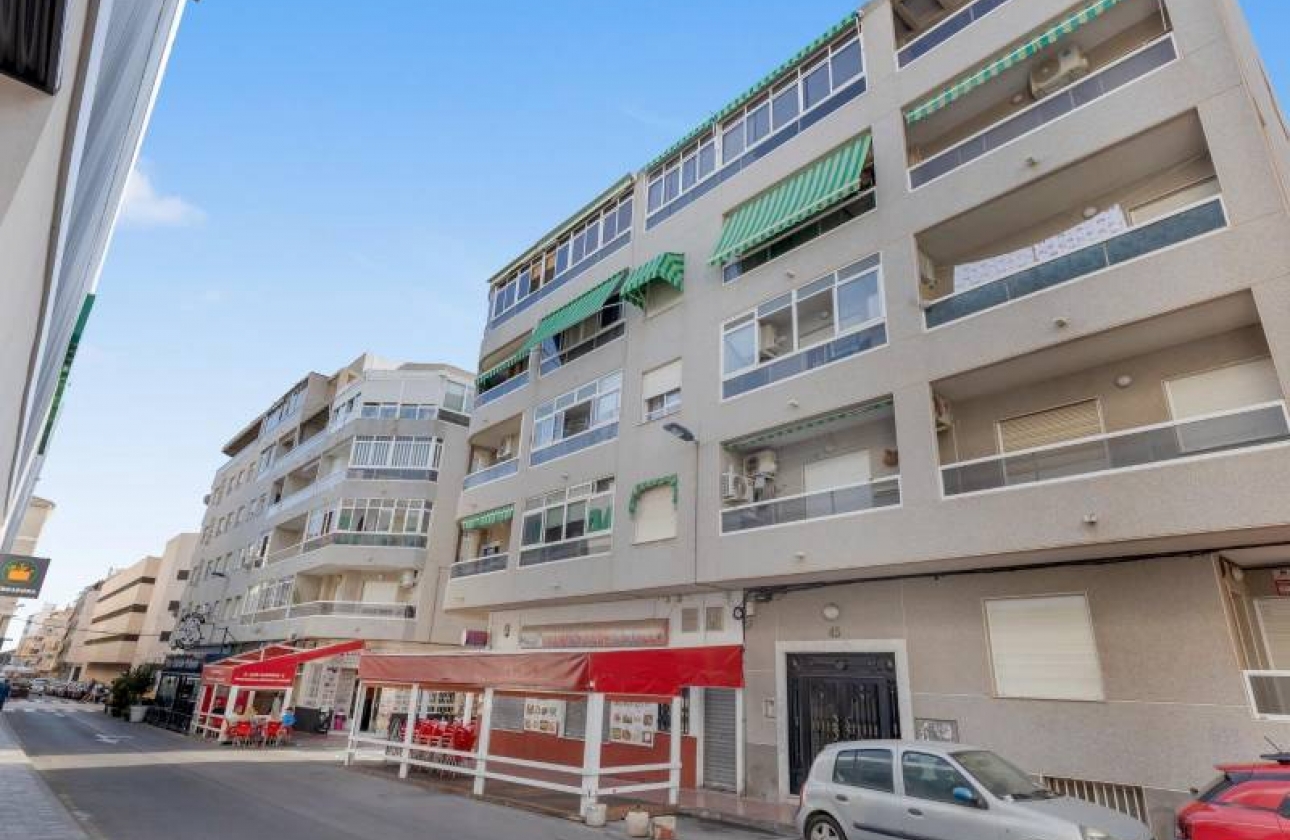 Rynek wtórny - Apartament - Torrevieja - Estacion de autobuses