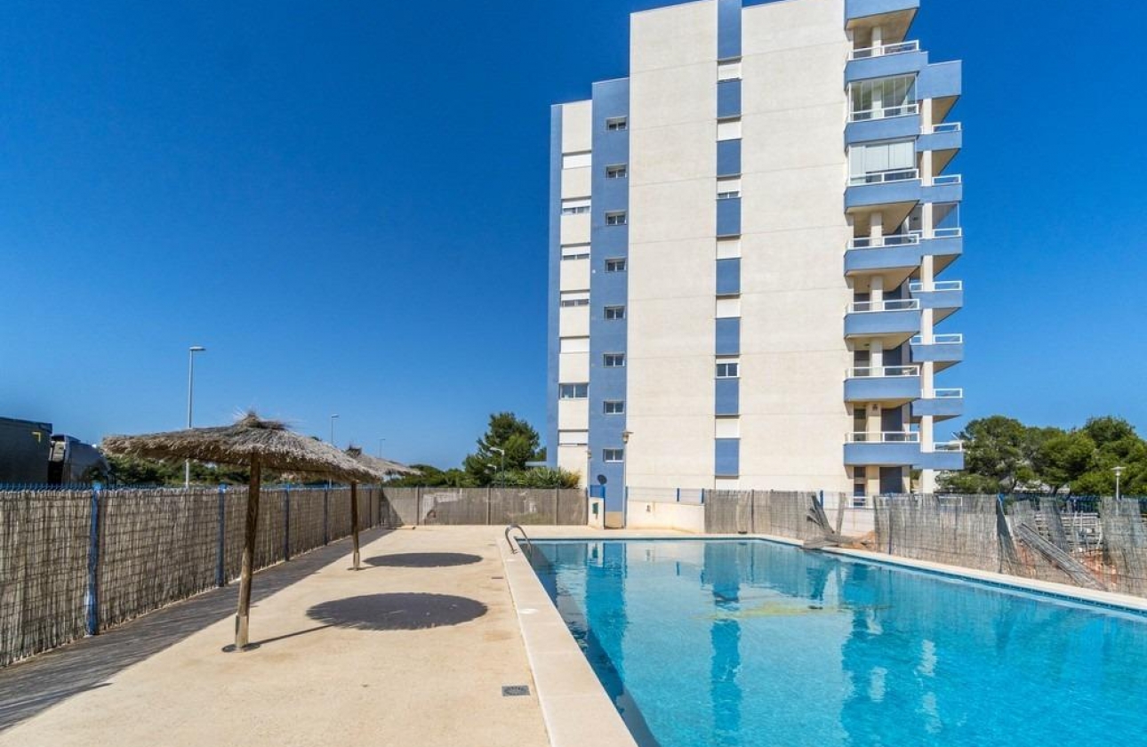 Resale - Apartment - Orihuela Costa - Altos de Campoamor