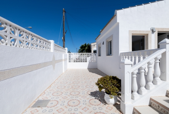 Reventa - Villa - Torrevieja - San Luis