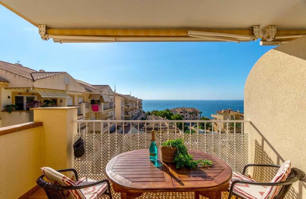 Resale - Apartment - Orihuela Costa - Campoamor