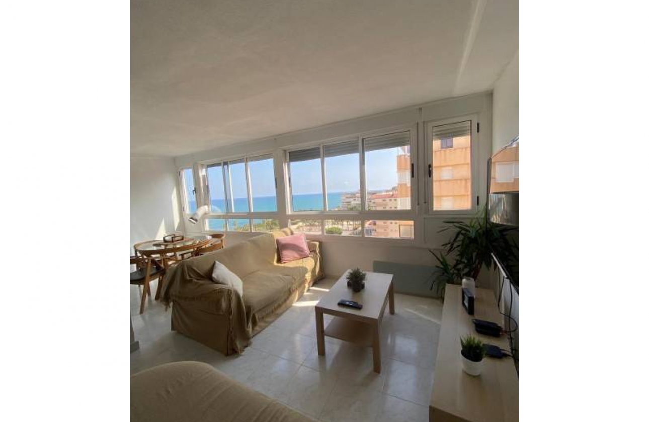 Resale - Apartment - Torrevieja - Cabo Roig