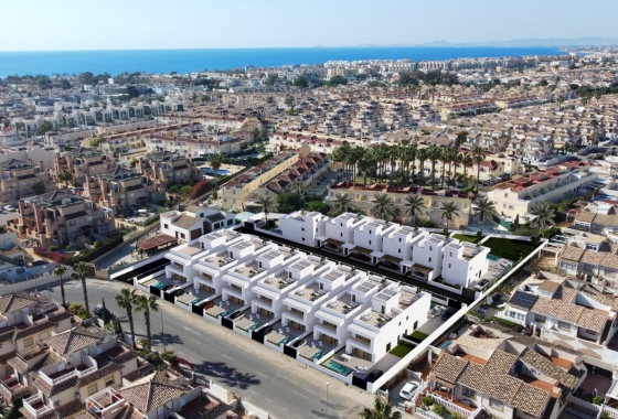 Rynek pierwotny - Villa - Orihuela Costa - La Zenia