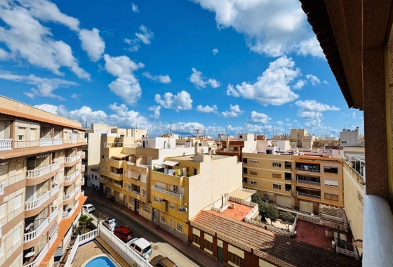 Resale - Apartment - Torrevieja - La Mata