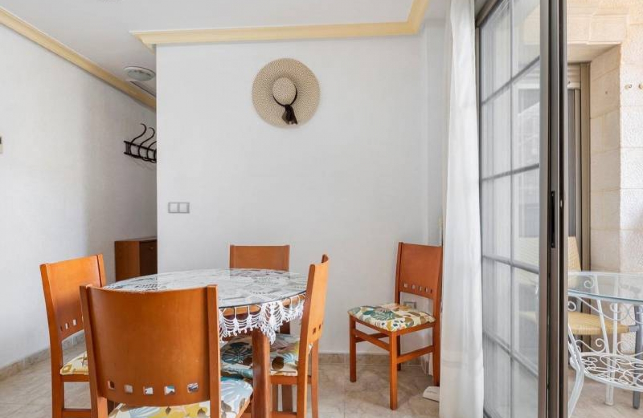 Rynek wtórny - Apartament - Torrevieja - La Mata