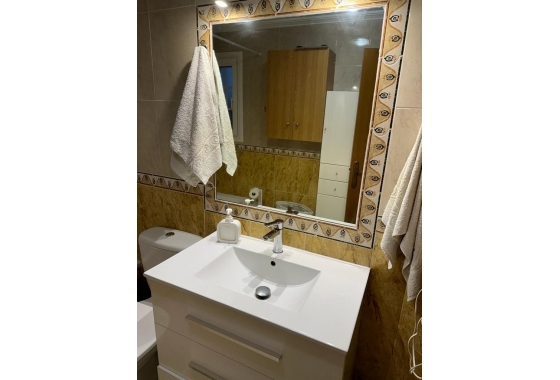 Resale - Bungalow - Orihuela Costa - Villamartín