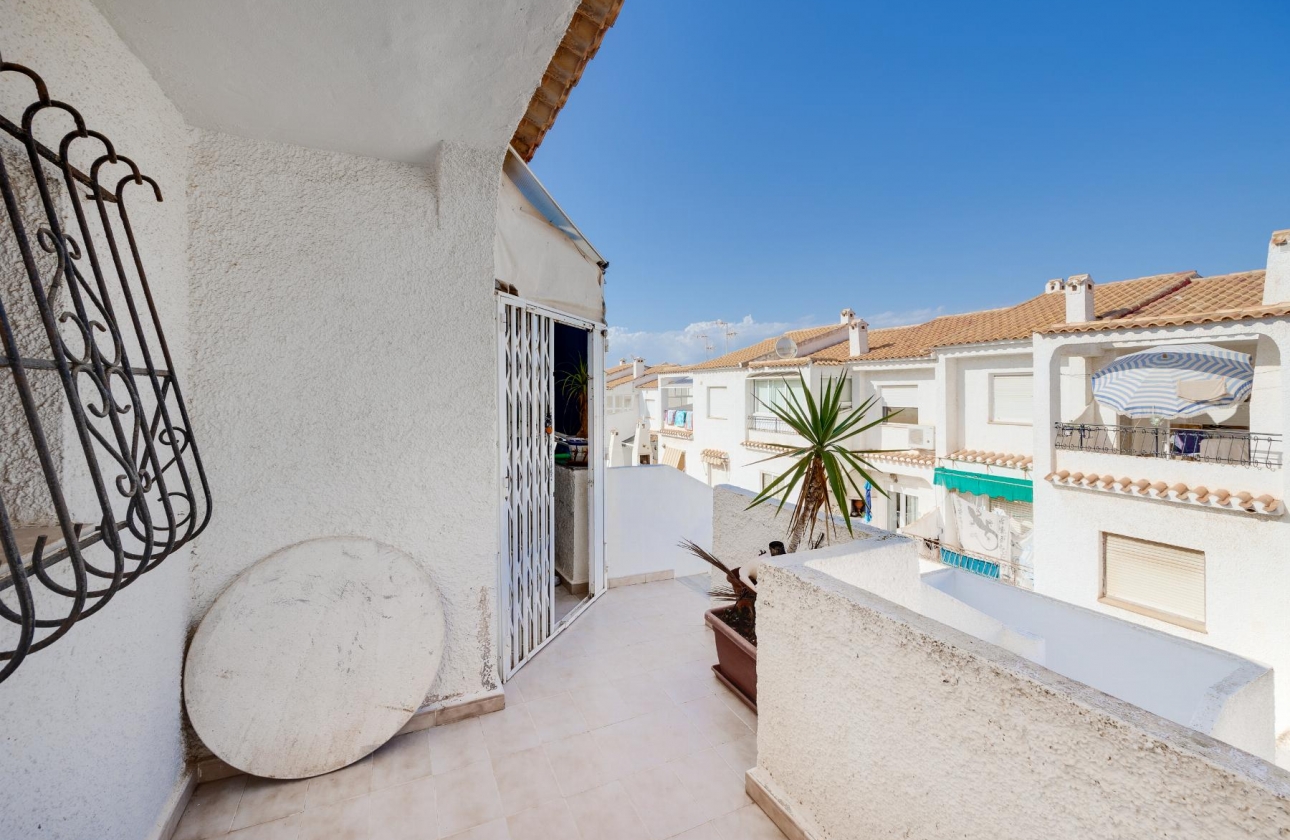 Reventa - Bungalow - Torrevieja - Playa De Los Naufragos