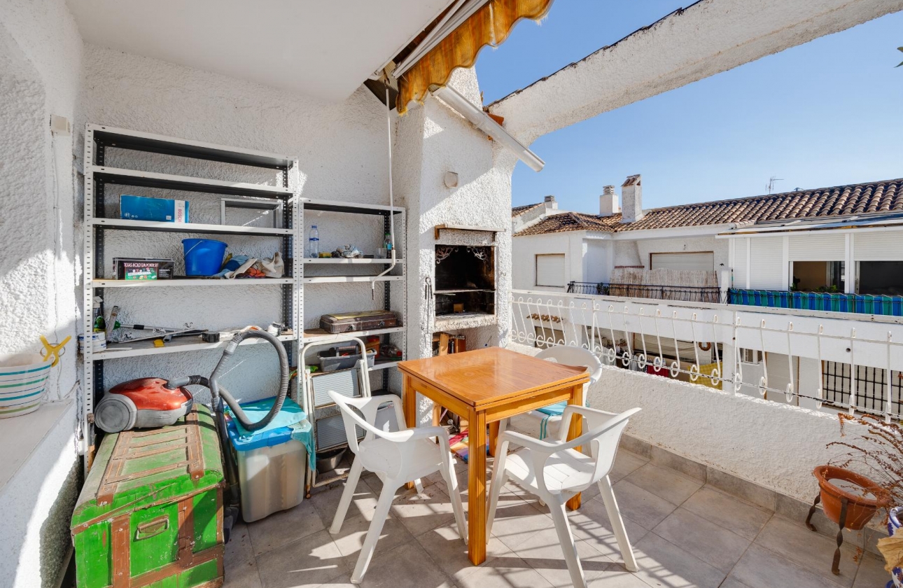 Resale - Bungalow - Torrevieja - Playa De Los Naufragos