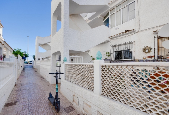 Rynek wtórny - Bungalow - Torrevieja - Playa De Los Naufragos