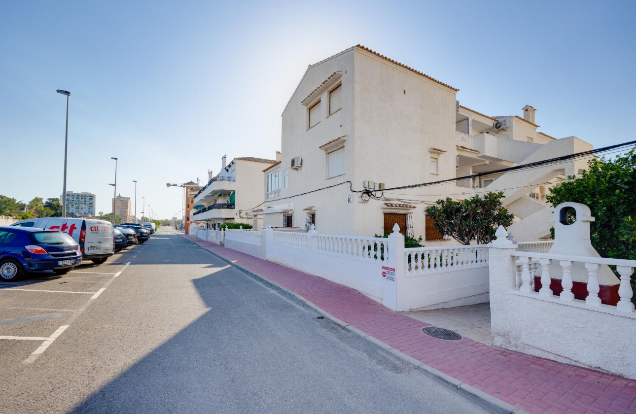 Rynek wtórny - Bungalow - Torrevieja - Playa De Los Naufragos