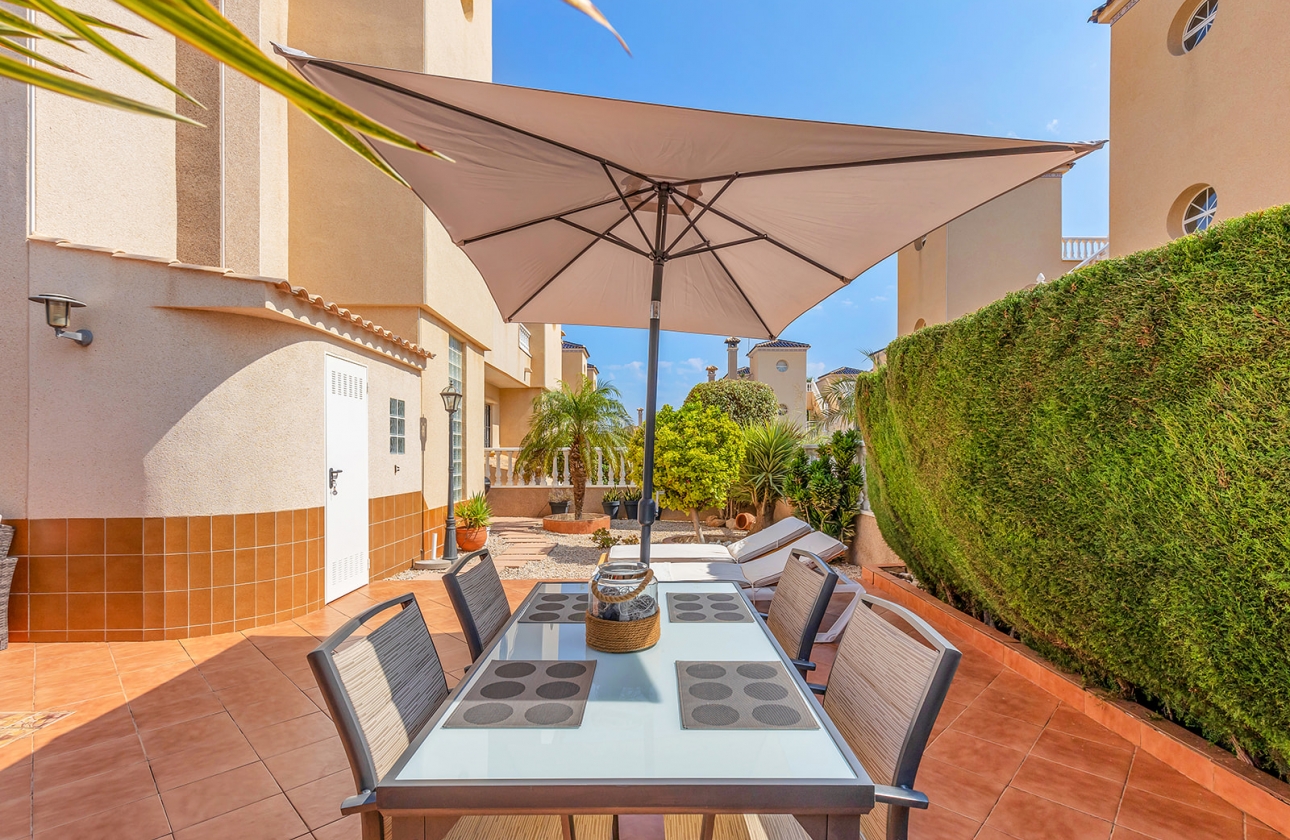 Resale - Villa - Orihuela Costa - Lomas de Cabo Roig