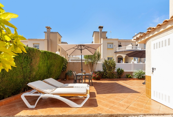 Rynek wtórny - Villa - Orihuela Costa - Lomas de Cabo Roig