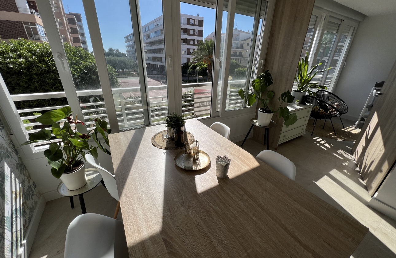 Resale - Apartment - Torrevieja - La Veleta