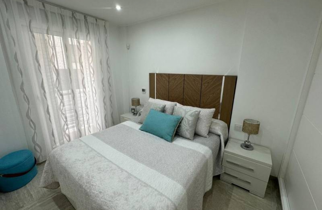 Resale - Duplex - Torrevieja - La Mata