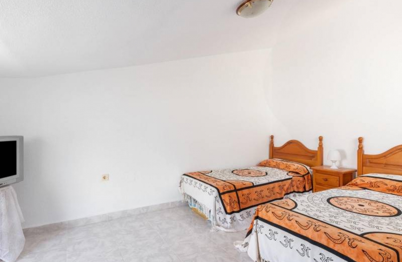 Reventa - Bungalow - Torrevieja - San Luis