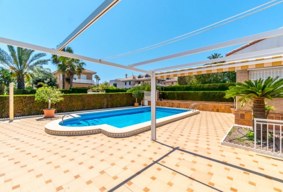 Reventa - Villa - Torrevieja - La veleta