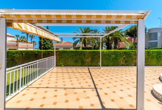 Resale - Villa - Torrevieja - La veleta