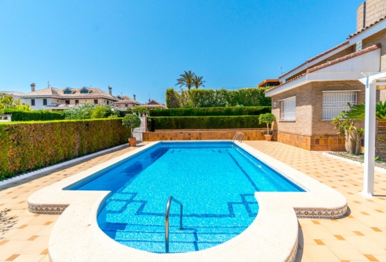 Reventa - Villa - Torrevieja - La veleta