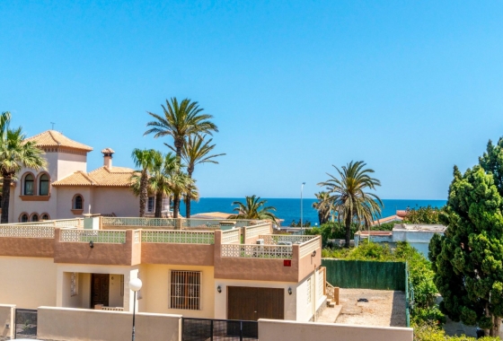 Reventa - Villa - Torrevieja - La veleta