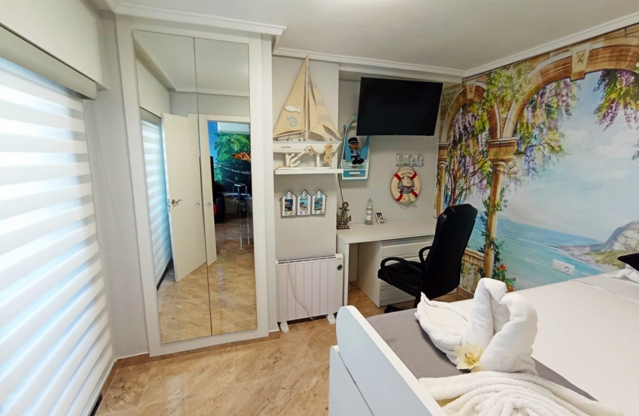 Rynek wtórny - Apartament - Torrevieja - La Mata