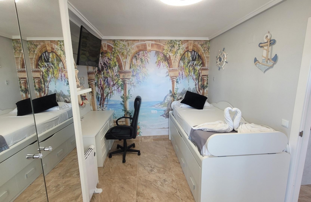 Rynek wtórny - Apartament - Torrevieja - La Mata