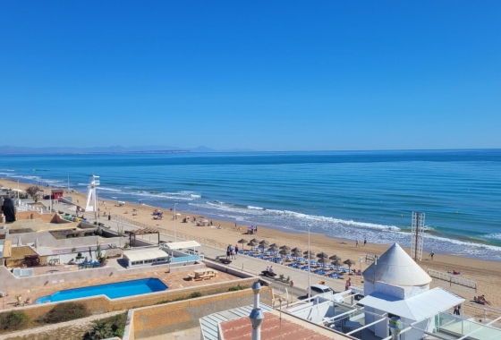 Resale - Apartment - Torrevieja - La Mata