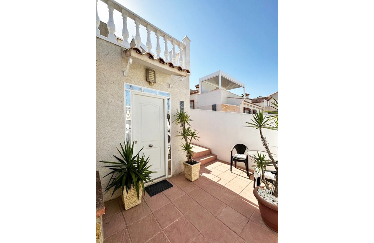 Resale - Terraced house - San Miguel de Salinas