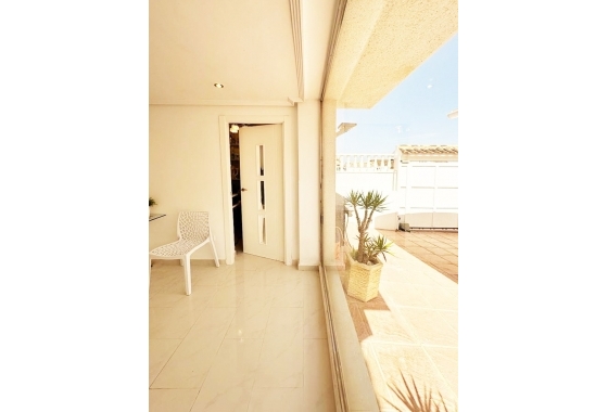 Resale - Terraced house - San Miguel de Salinas