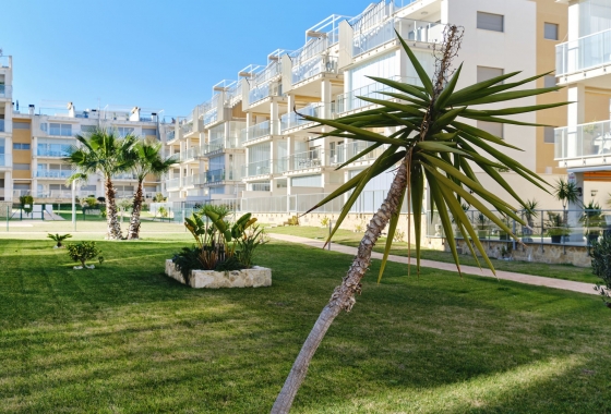 Resale - Apartment - Orihuela Costa - Villamartin