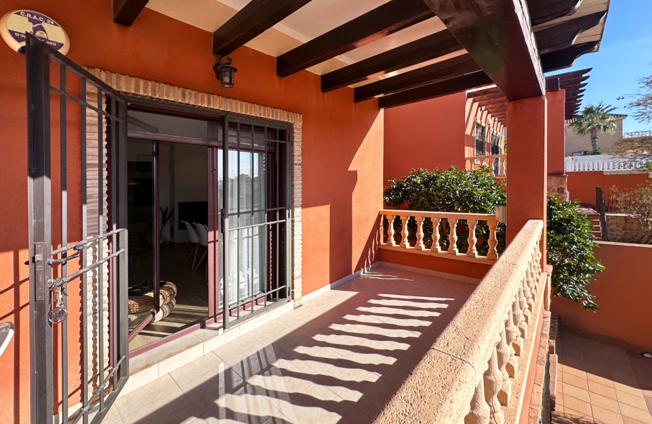 Rynek wtórny - Villa - Torrevieja - Los Balcones