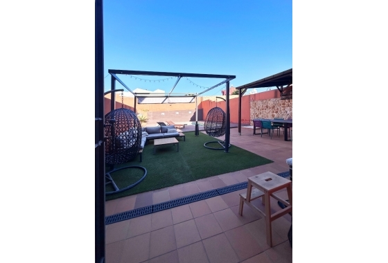 Reventa - Villa - Torrevieja - Los Balcones