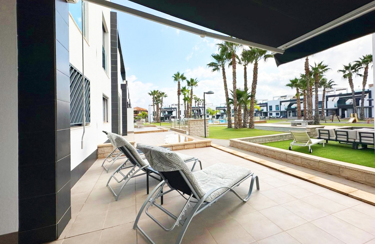 Reventa - Bungalow bajo - Orihuela Costa - La Zenia