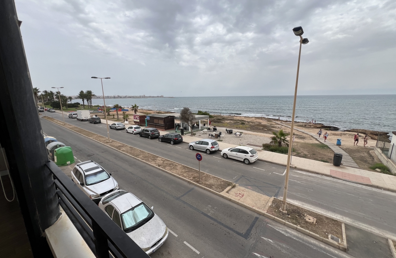 Resale - Apartment - Torrevieja - La Veleta