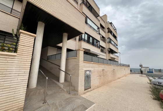 Resale - Apartment - Torrevieja - La Veleta